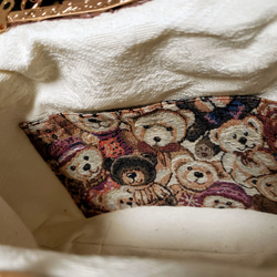 ゴブラン織のアンティーク調がま口バッグ（テディベア） 4枚目の画像