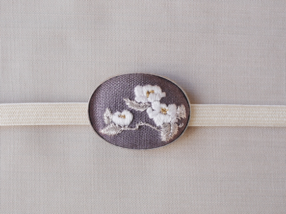 [訂做] ESCM01 山茶花手工刺繡腰帶扣 第2張的照片