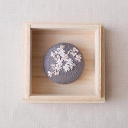 【訂做/手工刺繡】EBCB09 櫻花（胸針/腰帶扣） 第1張的照片