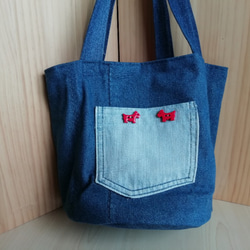 トートバッグ（愛犬と、バケツ型、リメイクデニム） トートバッグ 犬と