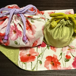 お弁当入れお弁当袋　入園入学グッズ　水彩の花　紐とループエンドは選べます　ひとり親支援有り 2枚目の画像