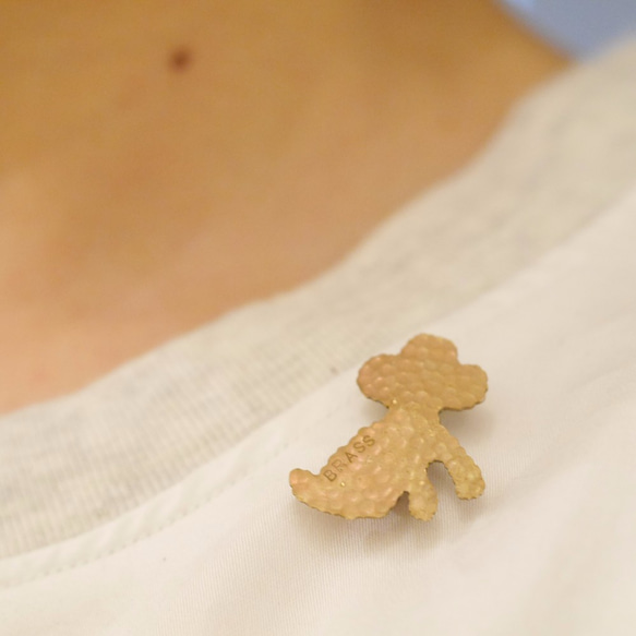 再次上架黃銅玩具貴賓犬赤壁胸針定制 第3張的照片
