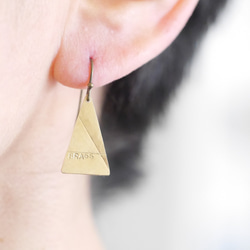 【售出一隻耳朵】黃銅三角耳環定做 第2張的照片
