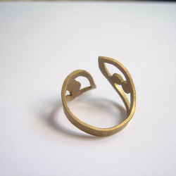 再次上架訂製黃銅 Yomenonamida 戒指 第4張的照片