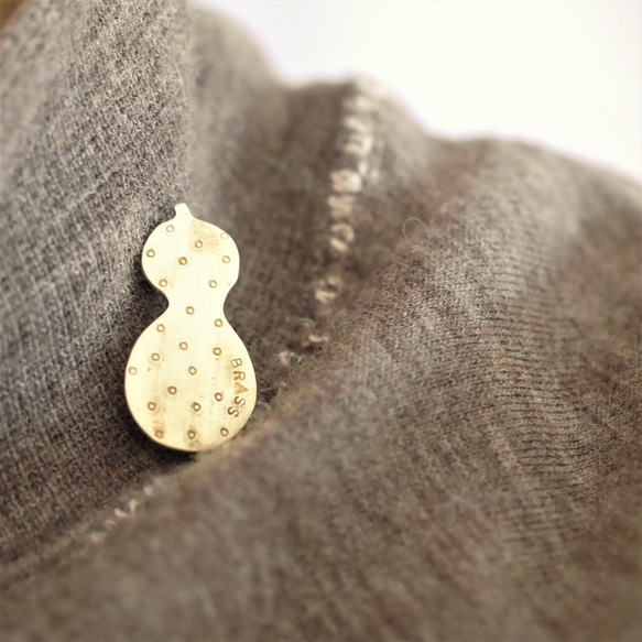 [新年特賣] BRASS Gourd Brooch 限量 1 件 第3張的照片