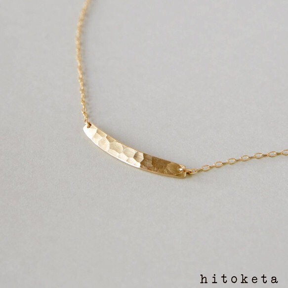 鎚目模様の真鍮ネックレス**ステンレスチェーン〔14KGP〕