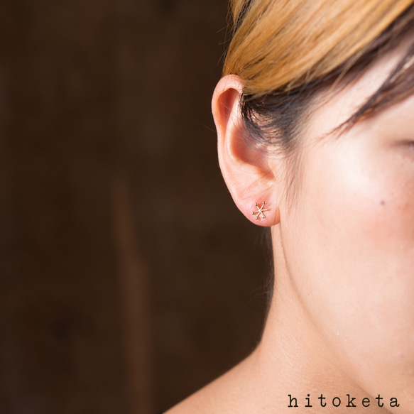 Hoshi 黃銅耳環 第3張的照片