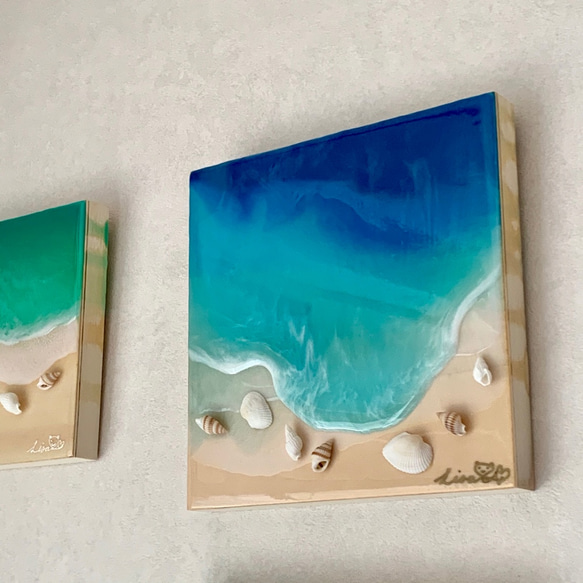 波が溢れ出る青い海のレジンアート 2枚目の画像