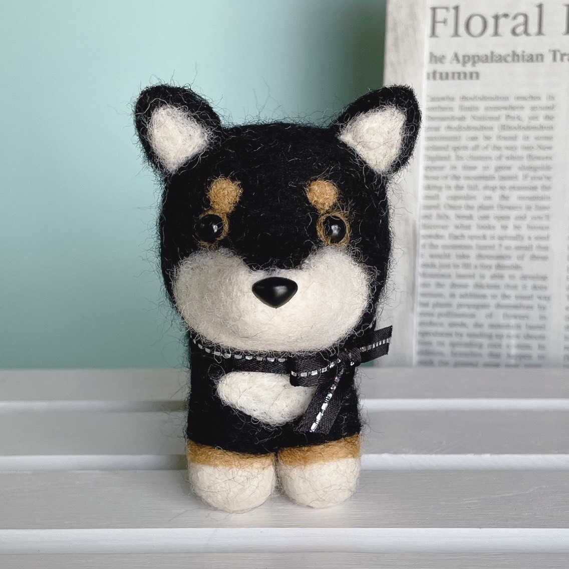 羊毛フェルト 犬 柴犬 黒柴子犬 - 羊毛フェルト 羊毛フェルト 犬 柴犬 黒柴子犬 - 羊毛フェルト