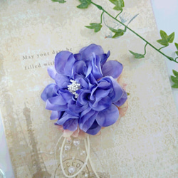 ブルーダリアのコサージュ　グラデーションピンク紫陽花 3枚目の画像