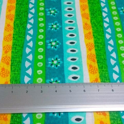 Exclusively Quilters 110cm x 50cmずつ切売 - Stripes/Green 2枚目の画像