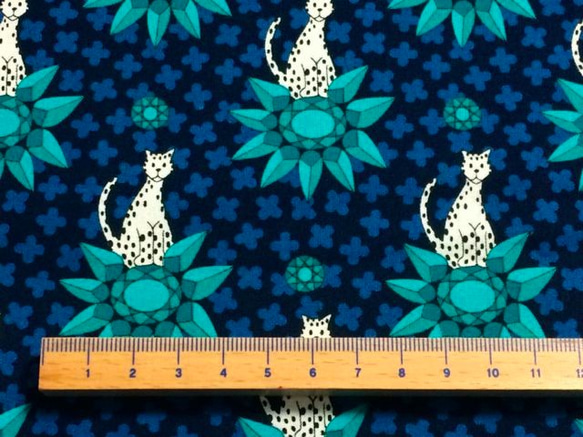 Robert Kaufman 110cm x 50cm Cats/Blue 3枚目の画像