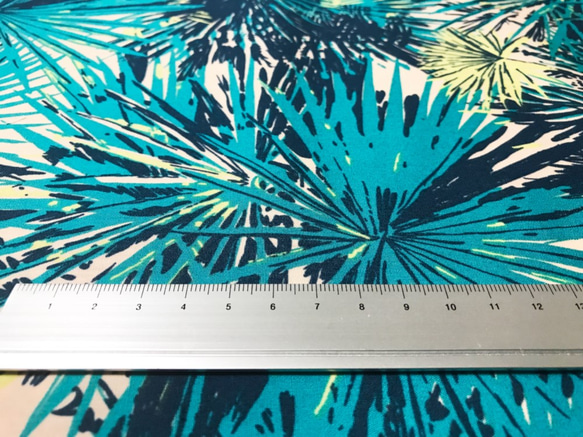 Sharon Holland 110cm x 50cmずつ切売 - 海岸線/Teal Blue 3枚目の画像