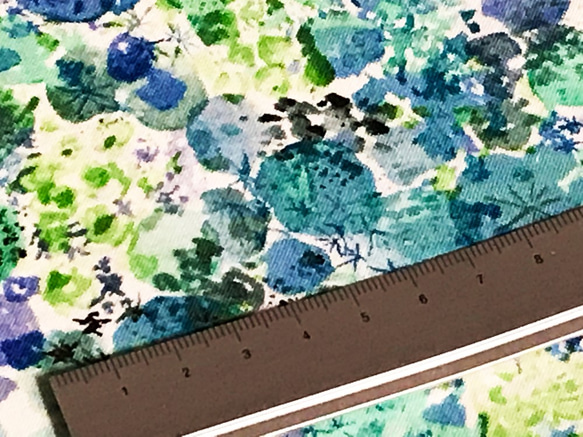 Betsy Olmsted 110cm x 50cmずつ切売 - キュリオの森/Blue&Green 3枚目の画像