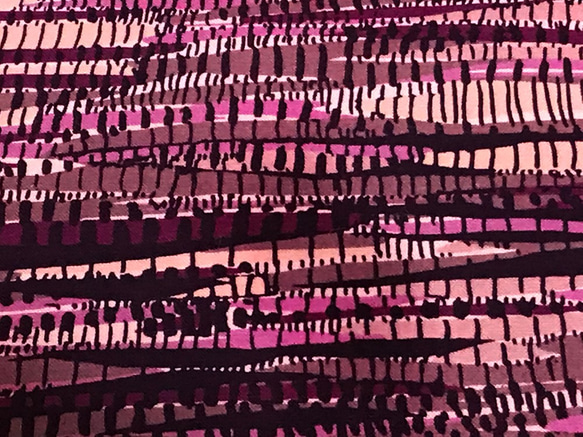 Michael Miller 110cm x 50cmずつ切売 - Strata 摩耗/Purple Pink 2枚目の画像