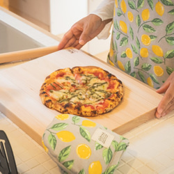 【手作りパン・ピザ・お菓子作りに！】家具職人が造る紀州ヒノキの木製ボード 5枚目の画像