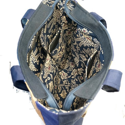 藍色と柿渋染の和布で作ったパッチワーク手提げ鞄 6枚目の画像