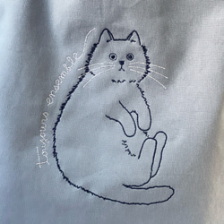 ねこのライン刺繍の帆布トートバック　ロングヘアー 3枚目の画像