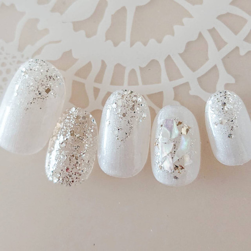 完成品 オーバルS】パールホワイト シェルネイル/ネイルチップ  