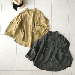 再販♪コットンリネンふんわりフリルブラウス(マスタード・カーキ) 2枚目の画像
