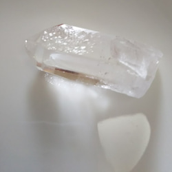 美結晶 水晶ポイント 原石 4枚目の画像