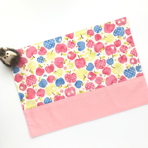 ランチョンマット りんご その他入園グッズ moca 通販 8533331｜Creema