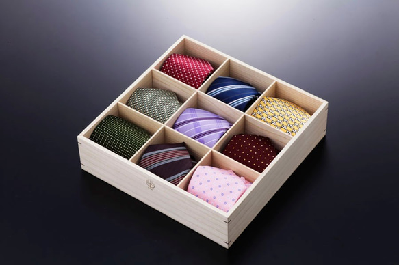 ネクタイ収納桐ケース（桐箱9マスタイプ）[日本製] 見せる収納 桐箱