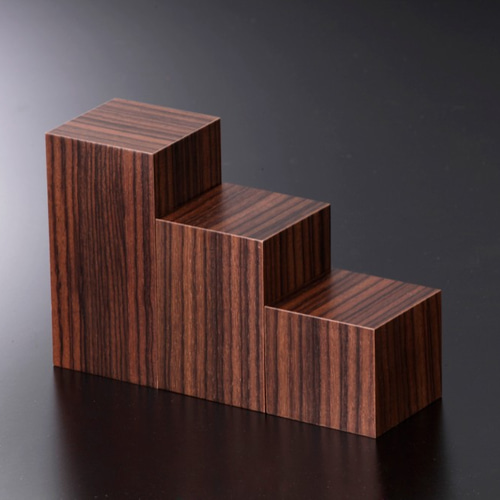 アンティーク　木目台座 在庫限り】【台座】ローズウッドのアンティーク調台座（ブロック