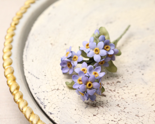   人気シリーズ、わすれな草ブローチ、トールン 1_cf66c1ea6f05ca22f538109afbd5