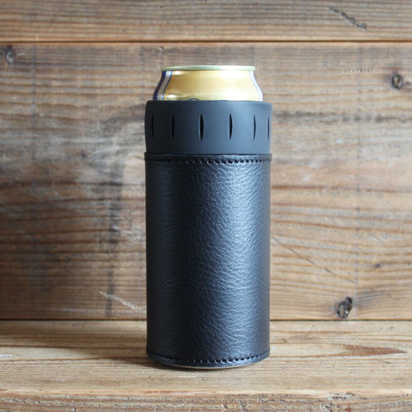 omadesign サーモス保冷缶カバー 2個セット〈新品未使用〉 トモ（HikU代表） (@omadesign_leatherworks) • Instagram