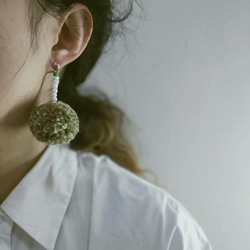 手工毛球耳環/pompom earrings 第4張的照片