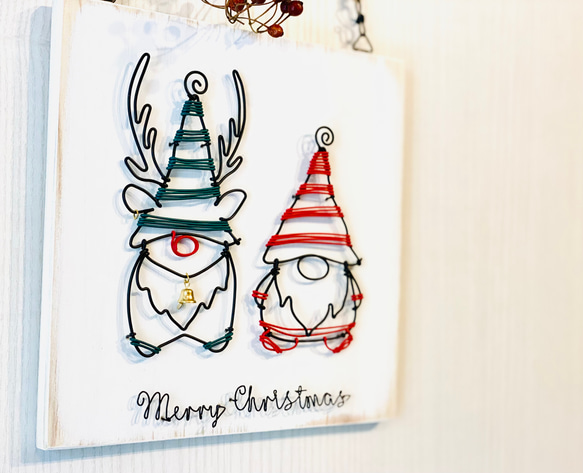 『クリスマス2024』サンタとトナカイのワイヤーパネル 8枚目の画像