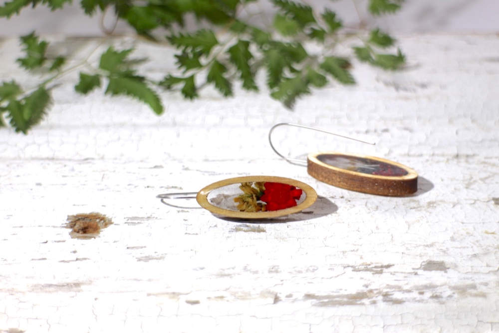 ellipse    楕円　耳飾り　C