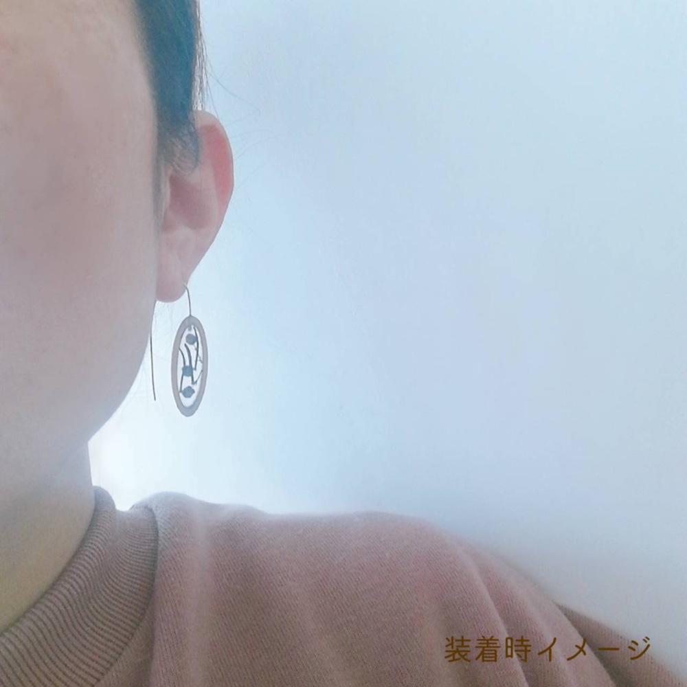 ellipse    楕円　耳飾り　C