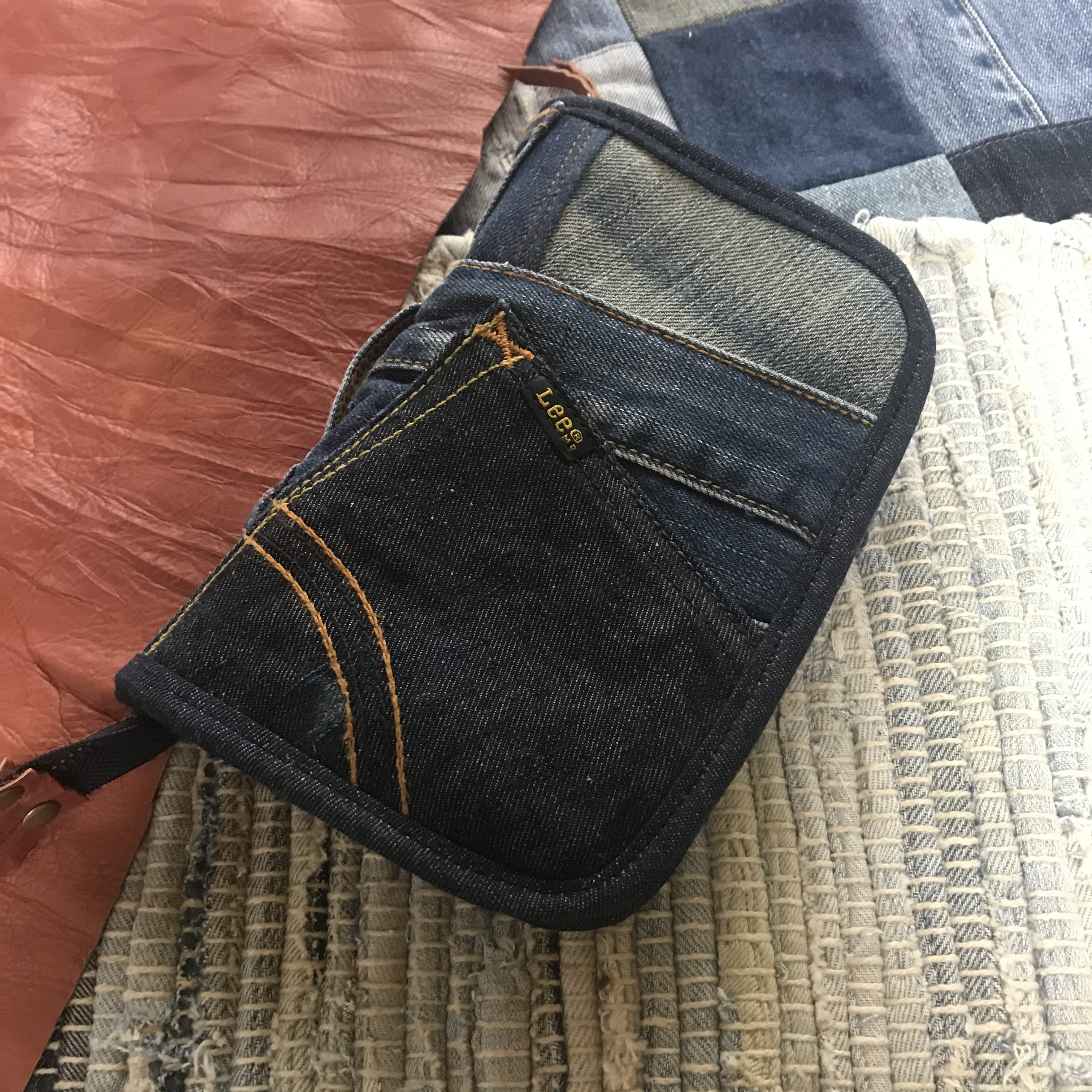 デニムマルチケース*母子手帳や通帳ケースに♪ ポーチ H.C.DENIMS 通販|Creema(クリーマ) 8594748 デニムマルチケース*母子手帳や通帳ケースに♪ ポーチ H.C.DENIMS 通販|Creema(クリーマ) 8594748