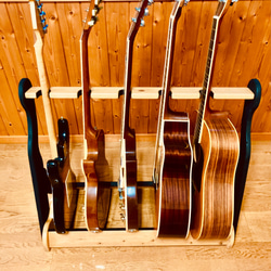 【オーダー品】手作り木工　木製ギタースタンド （ツートーン） ５本掛け 3枚目の画像