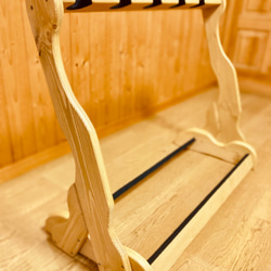 【24時間以内に発送】手作り木工　木製ギタースタンド （オーク） ５本掛け 6枚目の画像