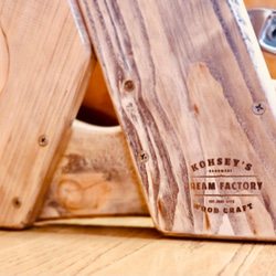【24時間以内に発送】手作り木工　木製ギタースタンド （古材）５本掛け 5枚目の画像