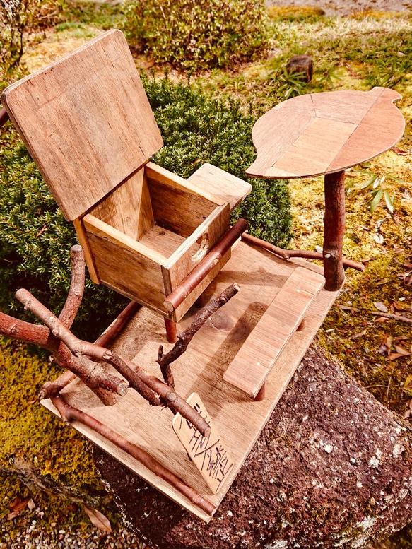 【24時間以内に発送】手作り木工　古材を使った鳥の巣箱　餌台　野鳥の観察　バードウォッチング 3枚目の画像