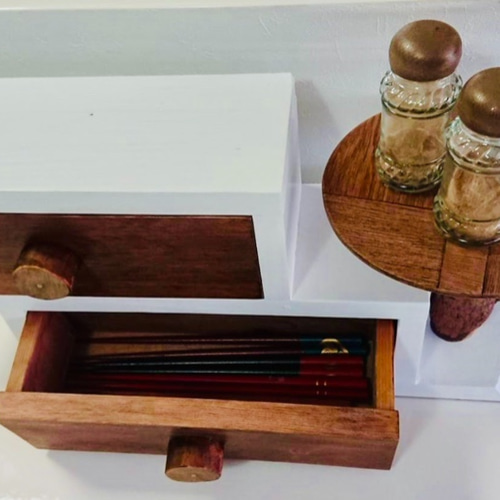 24時間以内に発送】手作り木工 無垢材を使った箸入れ