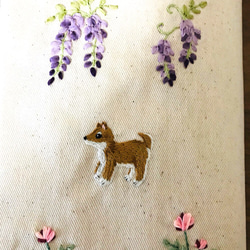 リボン刺繍ブックカバー　柴子犬と和の花 8枚目の画像