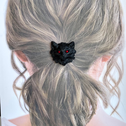 ☆黒ネコのヘアゴム☆（ブラック）【送料無料】　個性的　ネコ　ねこ　ゴシック　赤目　プレゼントにも！ハロウィン 2枚目の画像