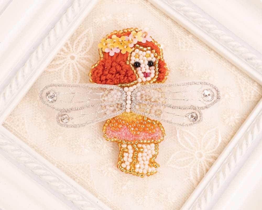 【ニュイ】オートクチュール刺繍　おばけ・ouiブローチ