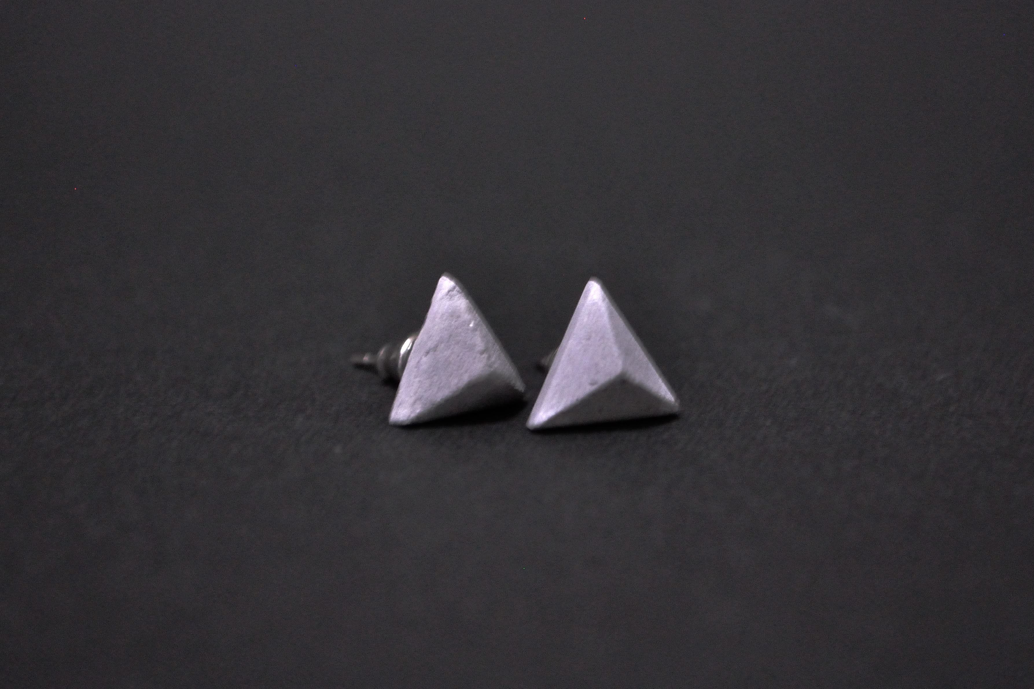 香りまとう陶のピアス~Antique series~ 【kira】gray