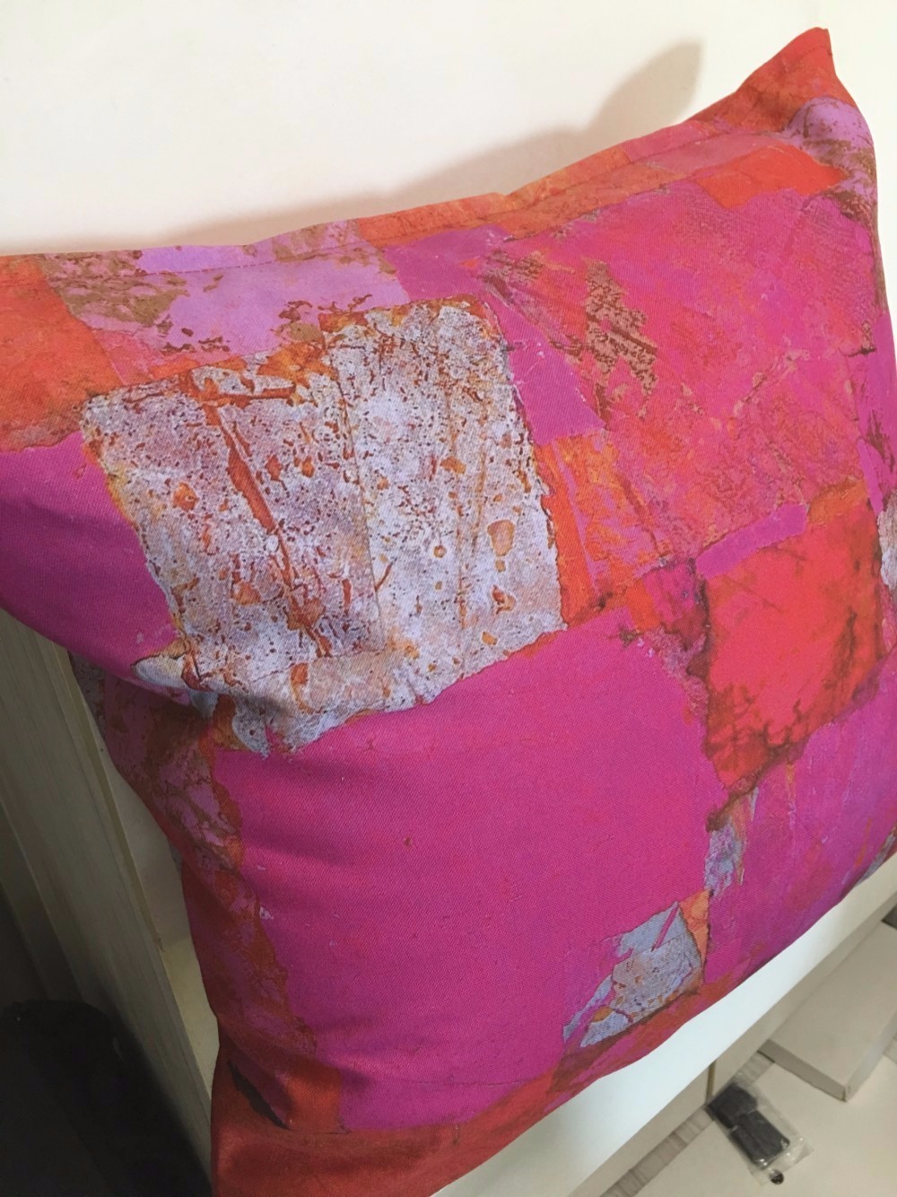 クッション四角い宝石赤