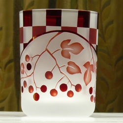 帶有紅色螺母和方格圖案的免費玻璃杯-Hyodorijogo無色x紅色（1） 第1張的照片