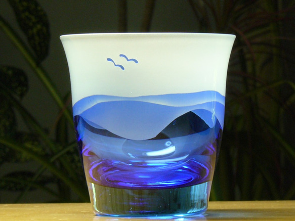 海とカモメのフリーグラス 水色×青 A (1個） 1枚目の画像