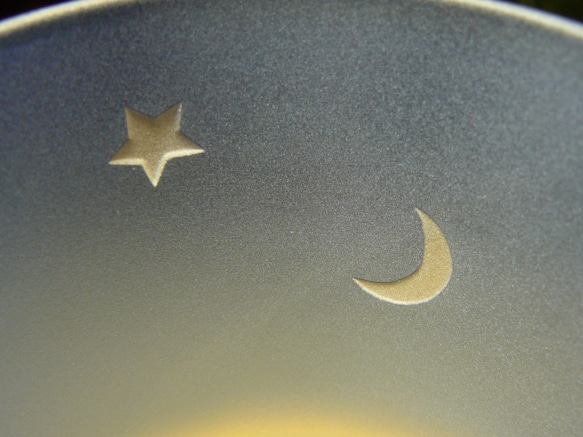 金星と三日月　台付きグラス　（1個） 3枚目の画像