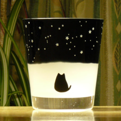 黑貓和冬季星座免費杯（1件） 第1張的照片