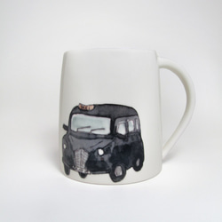 イギリス作家の手作りマグカップ　「ロンドンタクシー」箱付き 1枚目の画像